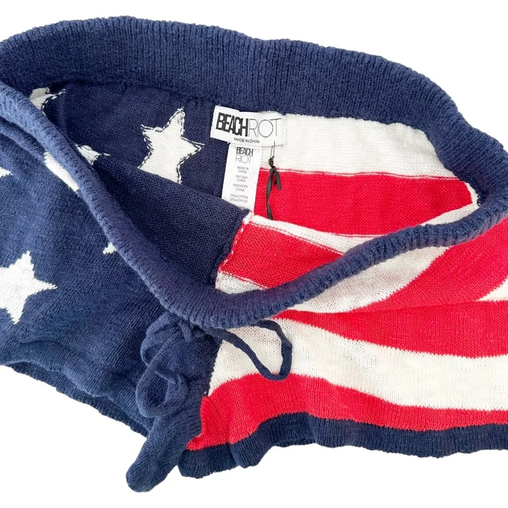 Beach Riot • Balboa Short in Star Spangled - Picture 3 of 12